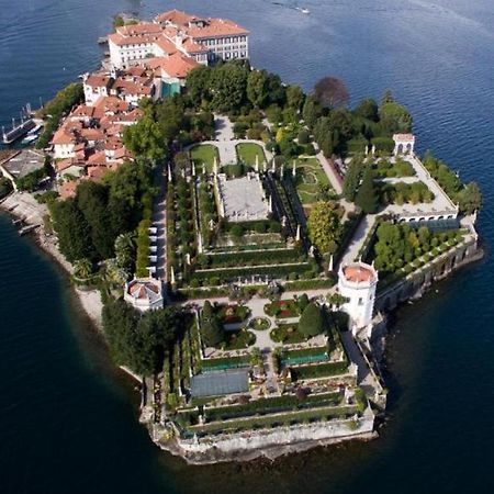Isola Bella Apartments - Via del Voltone Stresa Esterno foto
